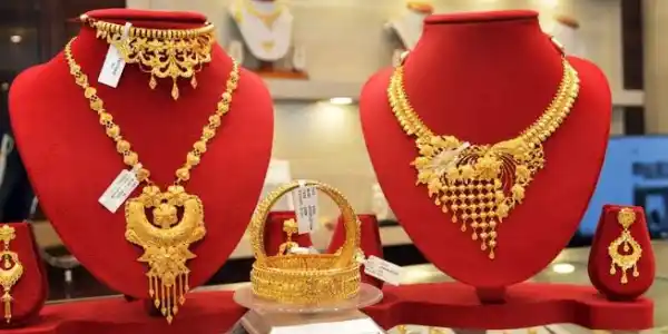 سعر الذهب عيار 21 اليوم في السعودية